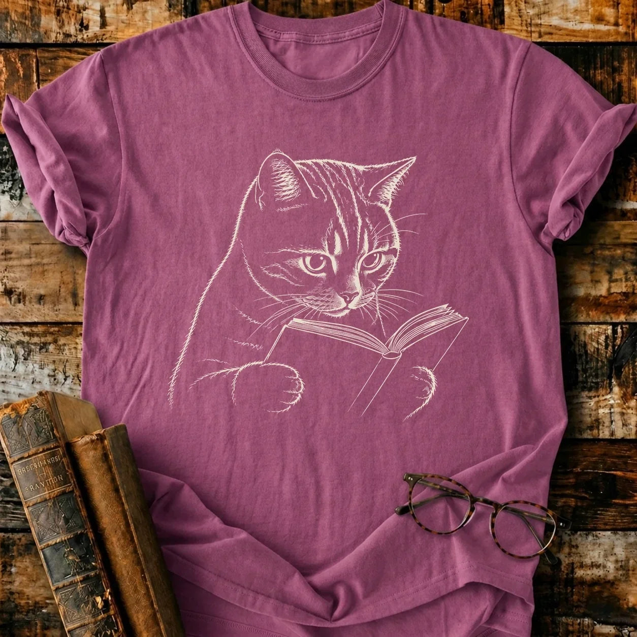 Shorthair Reading T-Shirt
