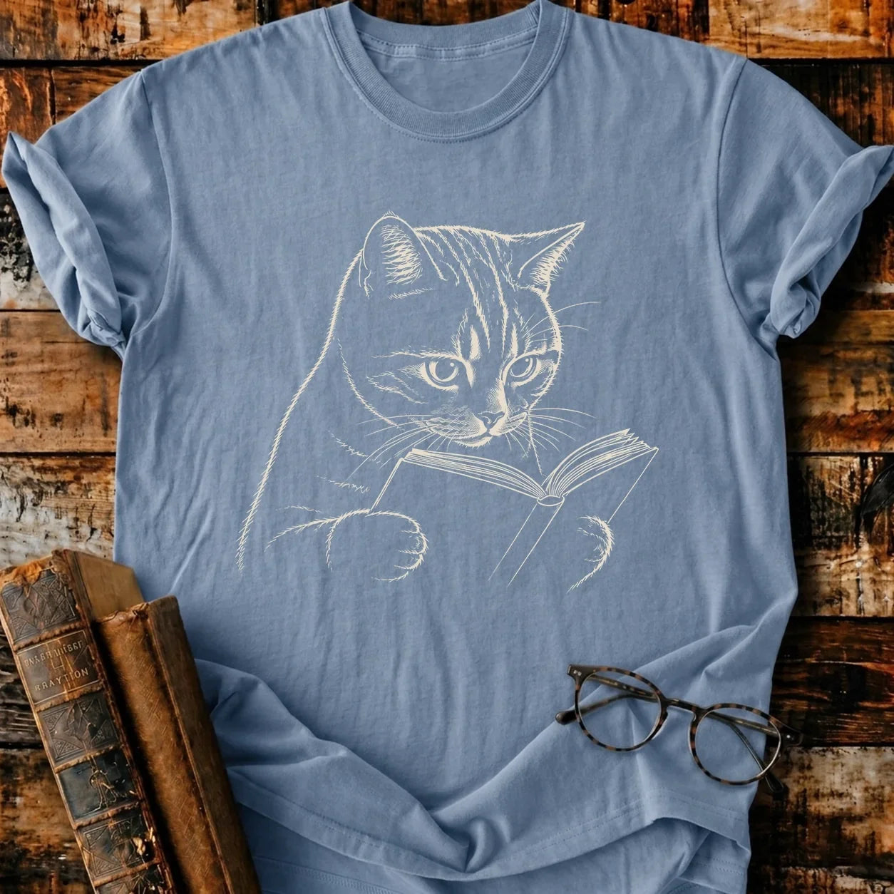 Shorthair Reading T-Shirt