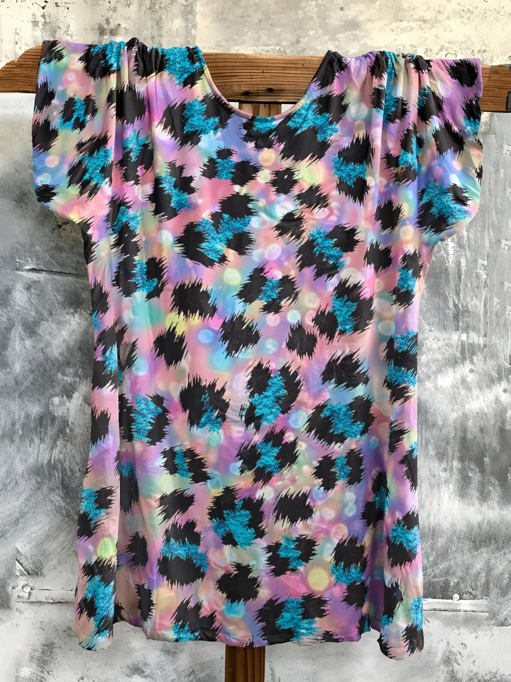 Abstract Glitch Print Short Sleeve Tunic Top