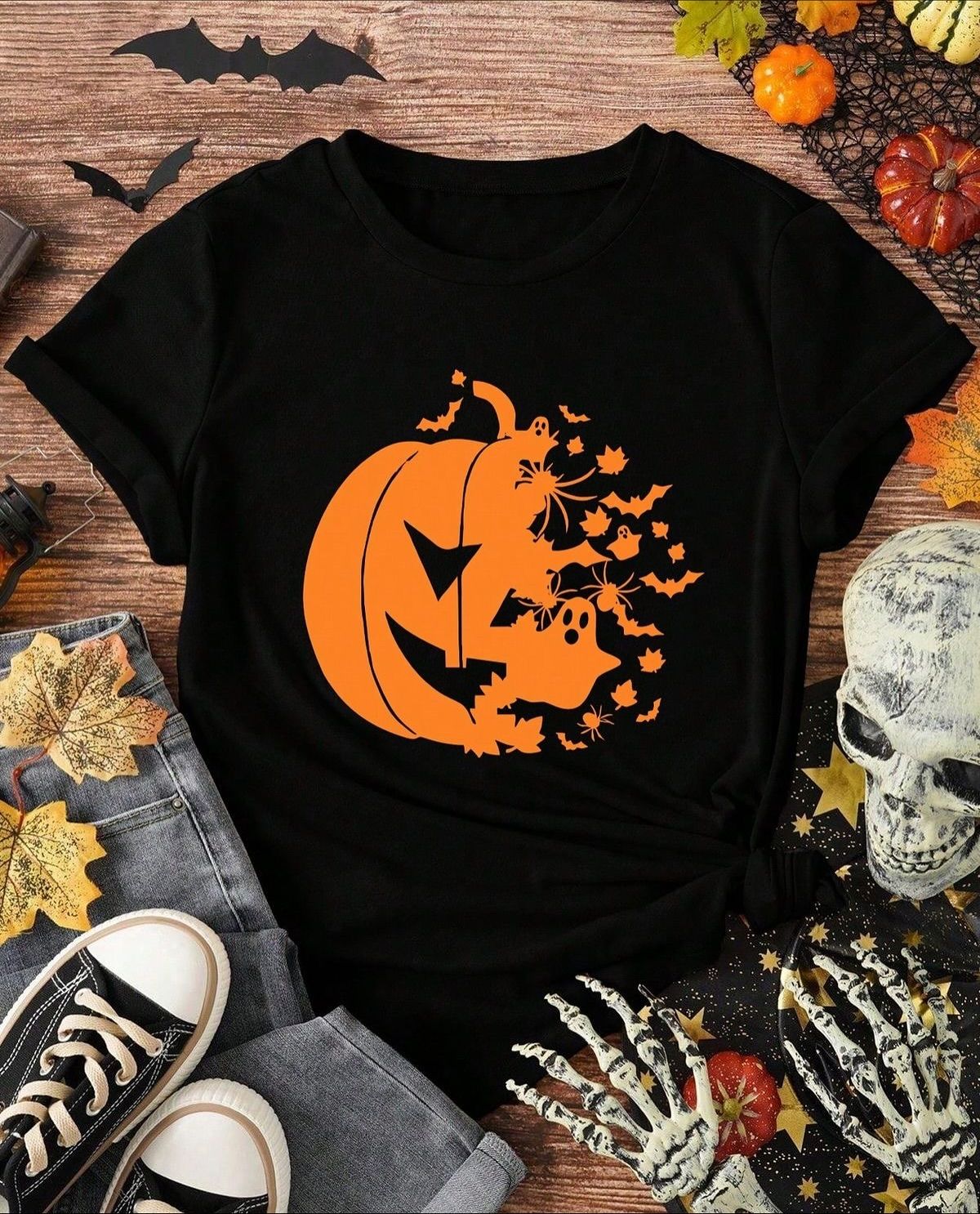 Spooky Pumpkin Burst Halloween Graphic T-Shirt